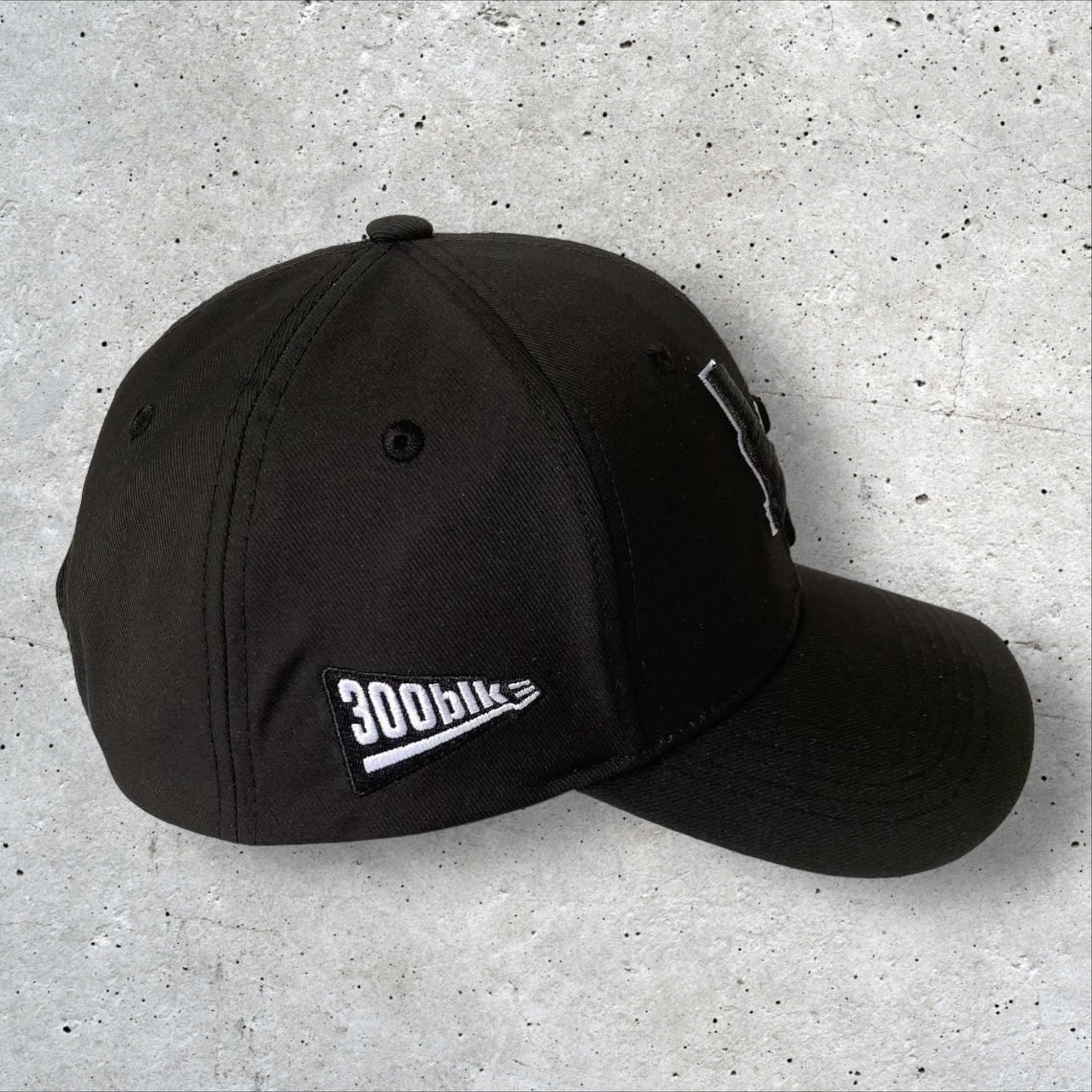 LD 300blk out SnapBack